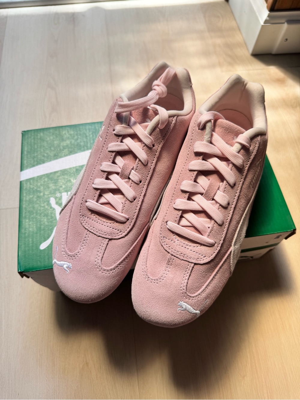 Puma Women’s Pink Suede Sneakers with Cream Stripe - Picture 4 of 7